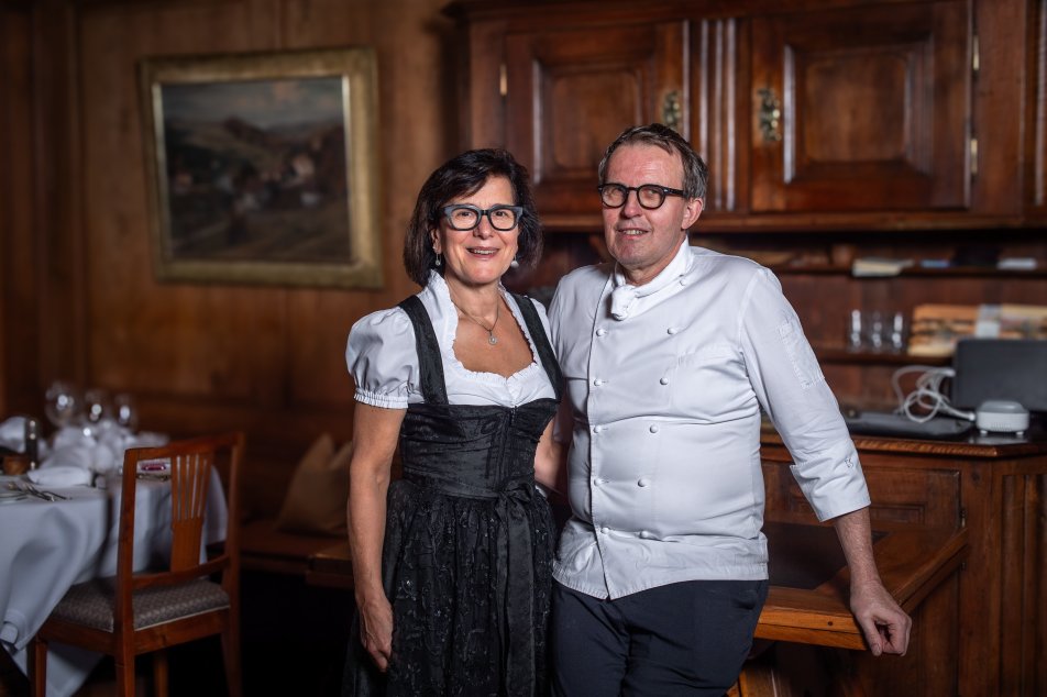 Aromarepo Krone Sihlbrugg Wirtepaar Monika Jans und Thomas Huber quer