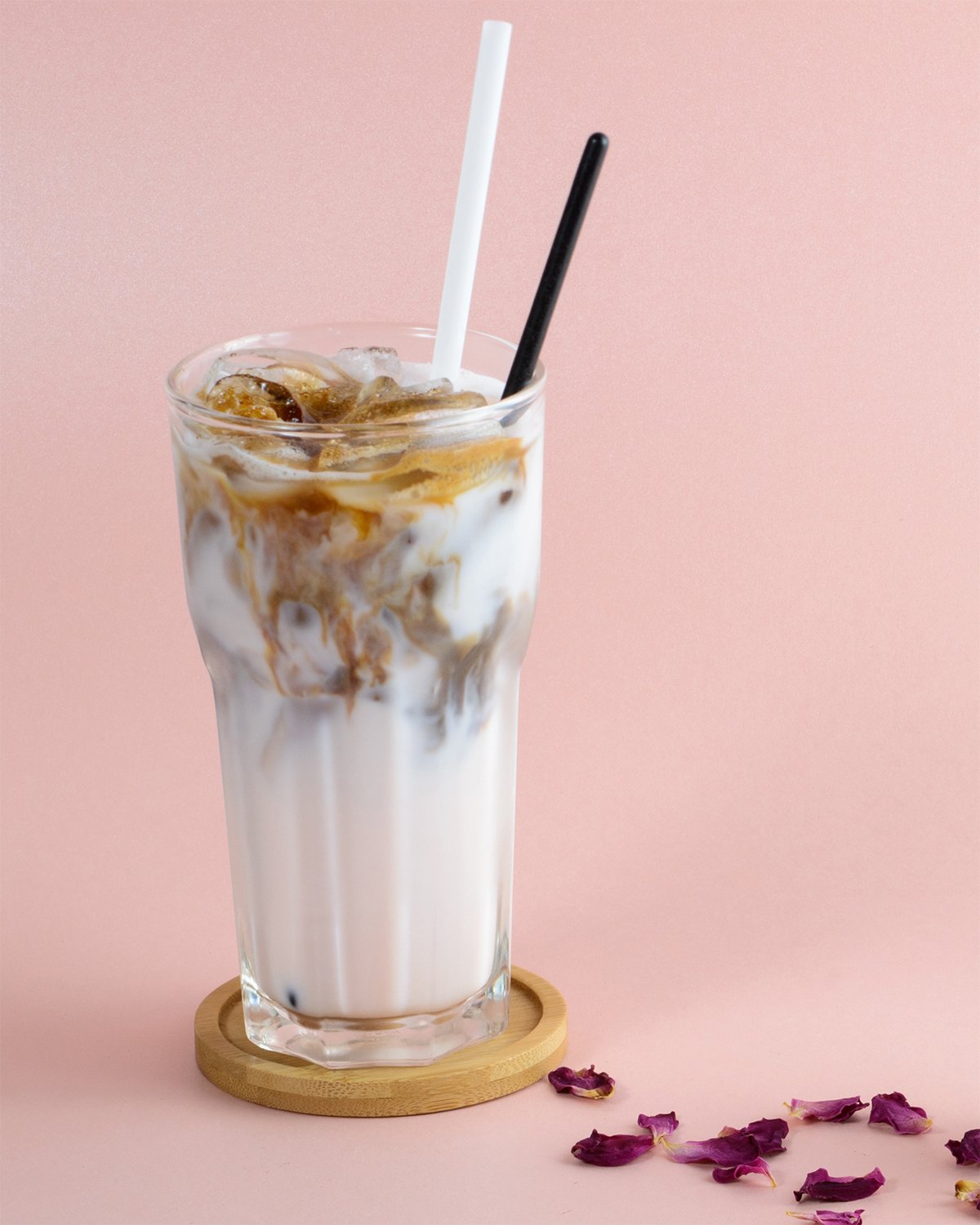 zu-tisch-eiskaffee