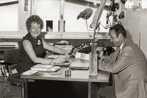 Pistor 1964 im Büro der IBM-Lochkartenanlage